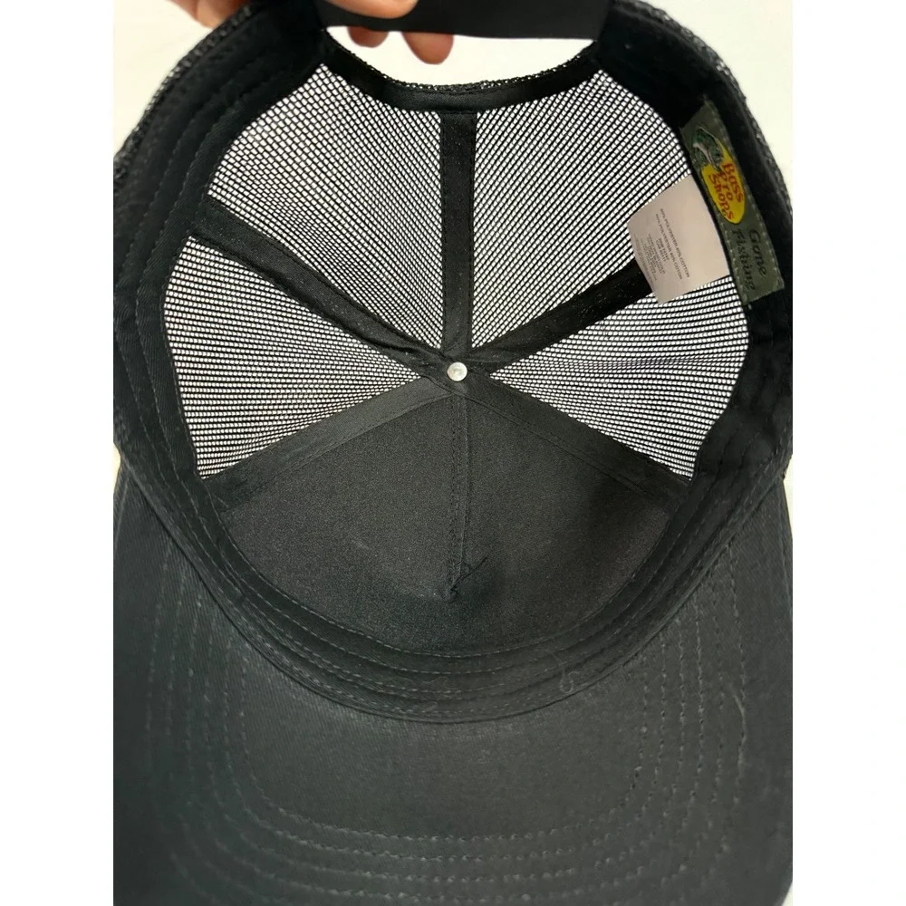 Bass Pro Shops Mesh Back Trucker Hat Black Snapback Fishing Cap NWOT
